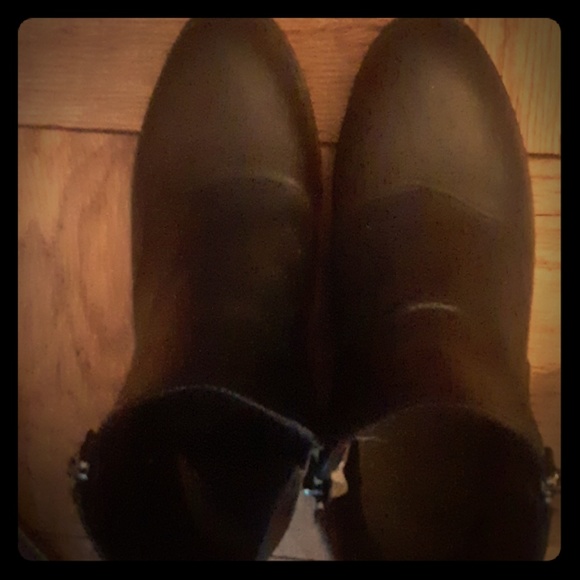 Boots - Picture 1 of 4